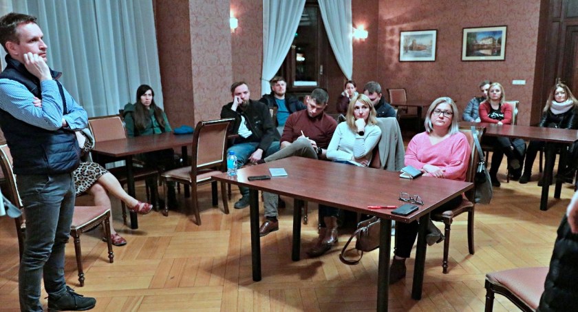 Słowa zamieniają w czyny. Spotkanie organizacyjne wolontariuszy dla Ukraińców