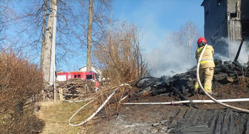 Pożar budynku mieszkalnego w Janowicach Wielkich