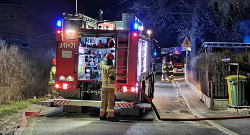 6 zastępów straży pożarnej interweniowało w Wojcieszycach