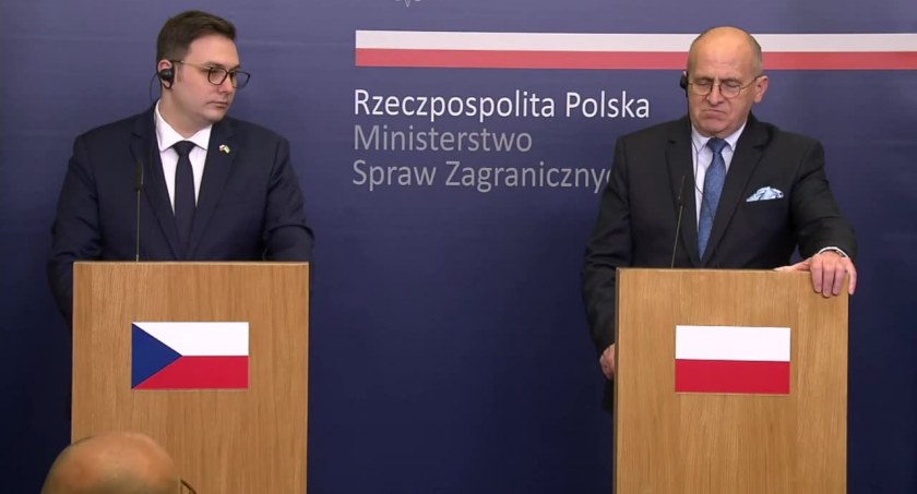 Szef MSZ o niefortunnej wypowiedzi papieża Franciszka o : szczekaniu pod drzwiami Rosji przez NATO