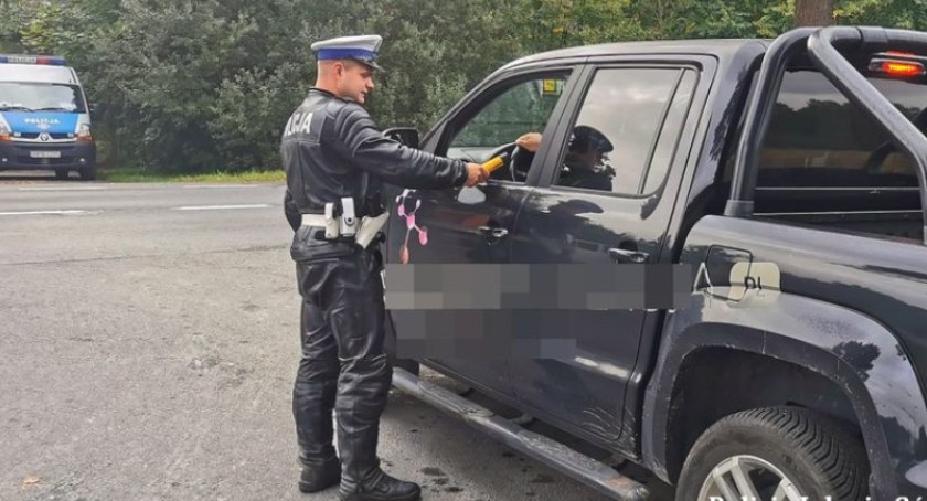 Jeleniogórscy policjanci nadal eliminują z ruchu drogowego nietrzeźwych kierujących