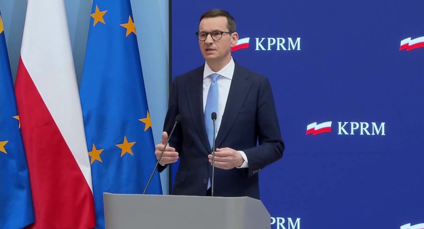 Premier przedstawił rządowy plan pomocy kredytobiorcom. Wakacje kredytowe i dopłaty dla osób w trudnej sytuacji