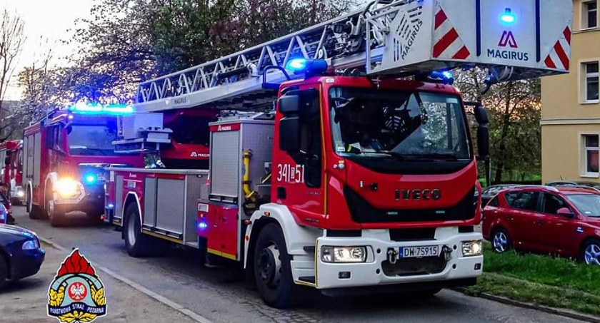 Jelenia Góra : Pożar pomieszczenia mieszkalnego w budynku wielorodzinnym