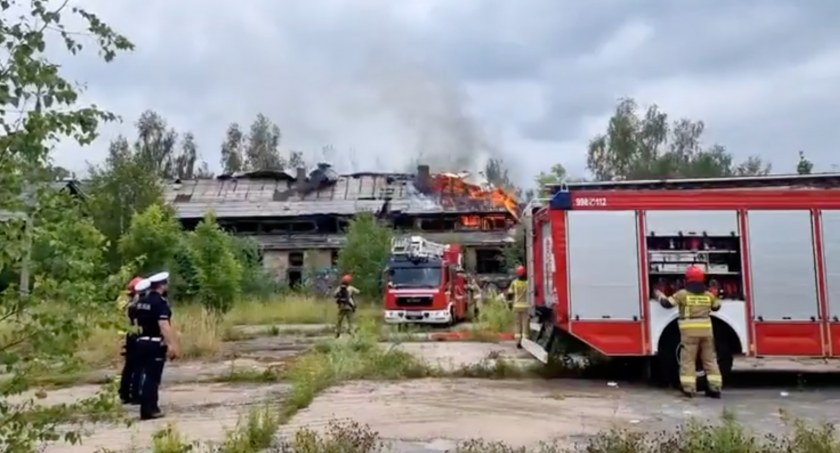 Pożar budynku przy alei Solidarności