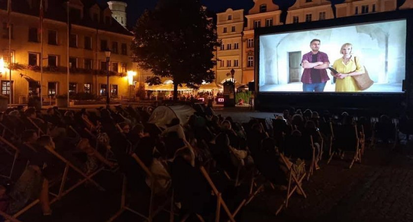 Już w piątek w Jeleniej Górze startuje Letnie Kino Plenerowe