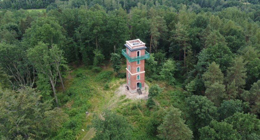 Wyjątkowy punkt widokowy na mapie Jeleniej Góry. Wieża na Sołtysiej Górze