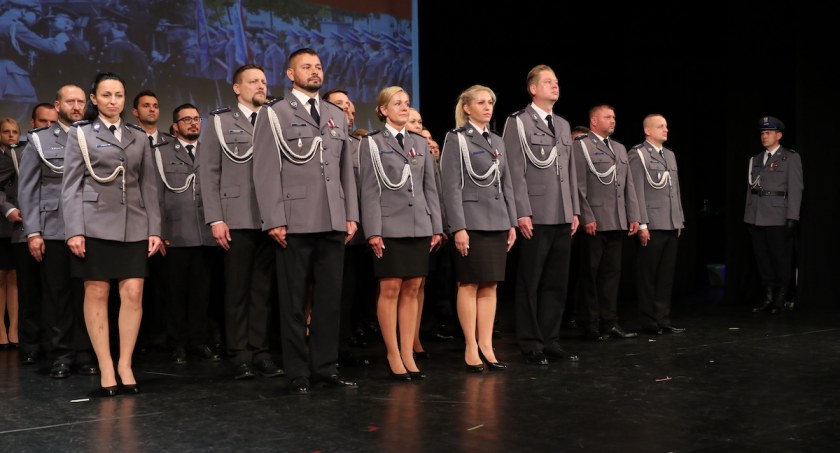 103 rocznica powstania Państwowej Policji. Uroczystość w Jeleniej Górze