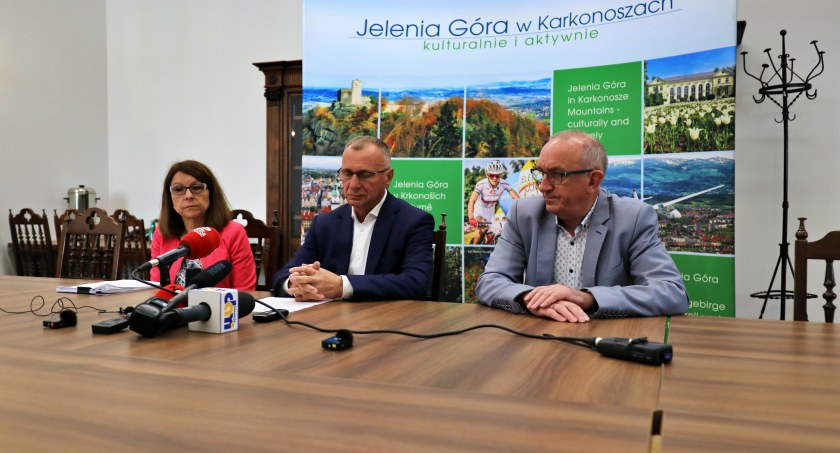 Jelenia Góra : Co z dziećmi, które miały pójść do miejskiego żłobka?