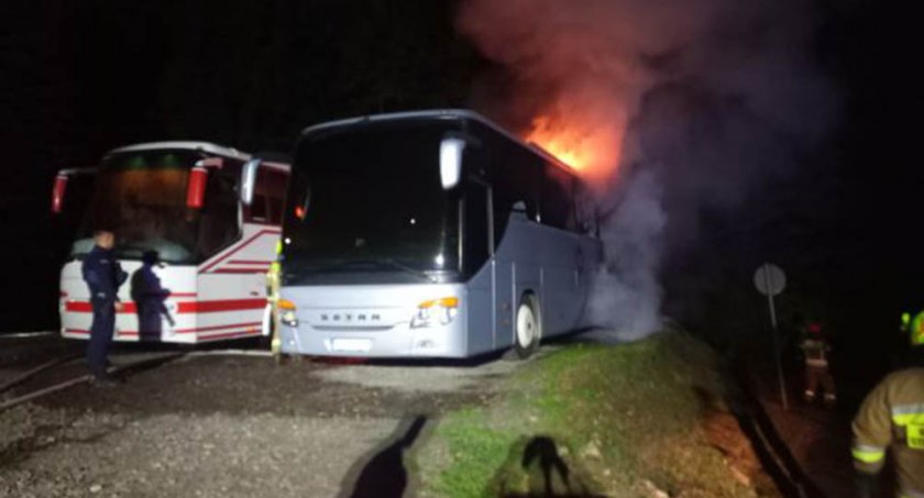 Karpacz : Spłonęły dwa autokary. To było podpalenie!