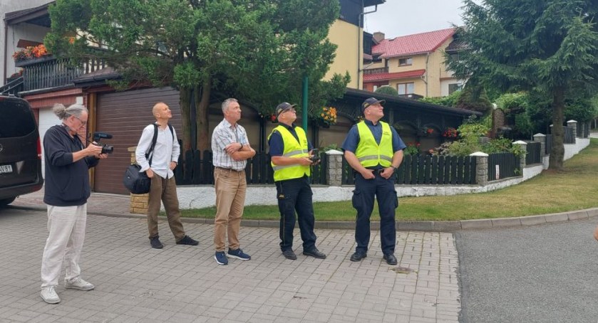 Dron Straży Miejskiej lata już nad Kowarami