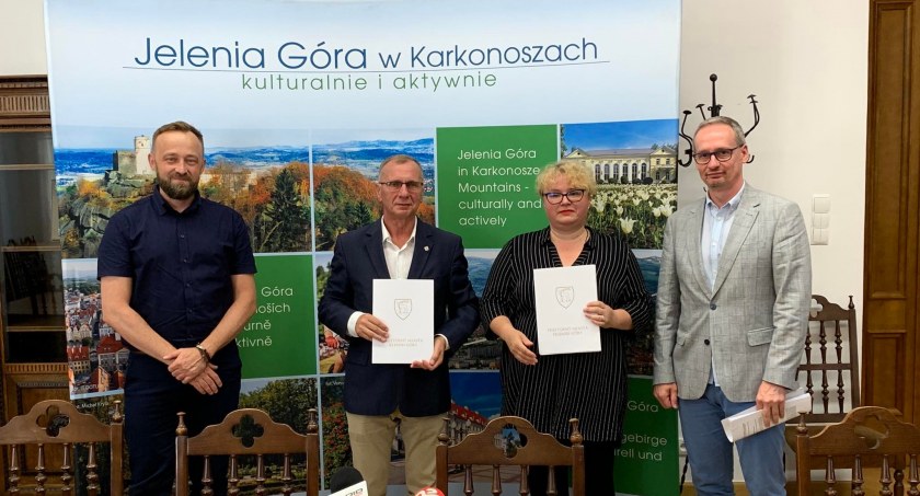 Pieniądze dla Domu Harcerza od Fundacji Leroy Merlin