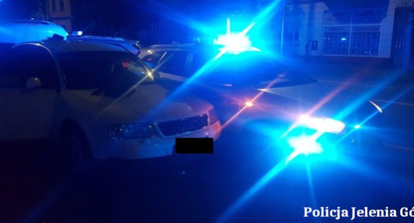Więcej informacji o wczorajszym pościgu zakończonym kolizją z radiowozem