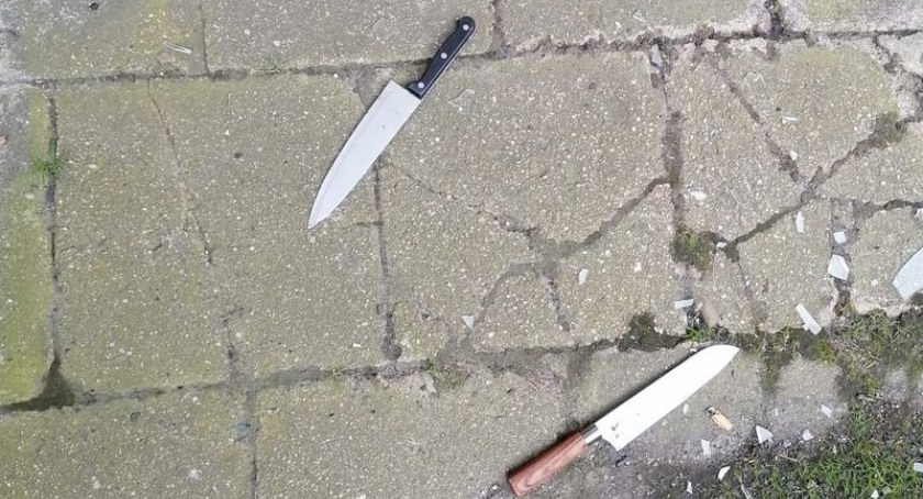 Mężczyzna aresztowany za naruszenie nietykalności cielesnej funkcjonariuszy, groźby i znęcanie nad partnerką