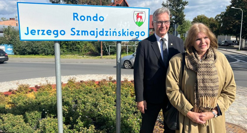 Rondo im. Jerzego Szmajdzińskiego w Jeleniej Górze