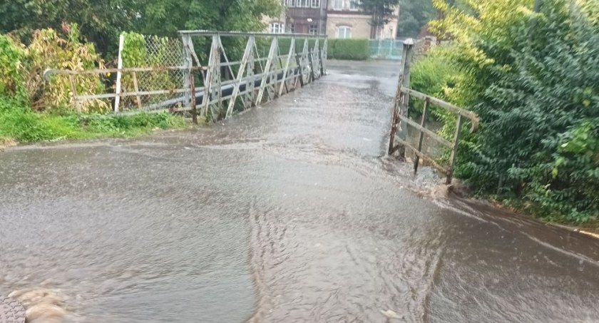 Intensywne opady deszczu. Świeradów-Zdrój zalany.