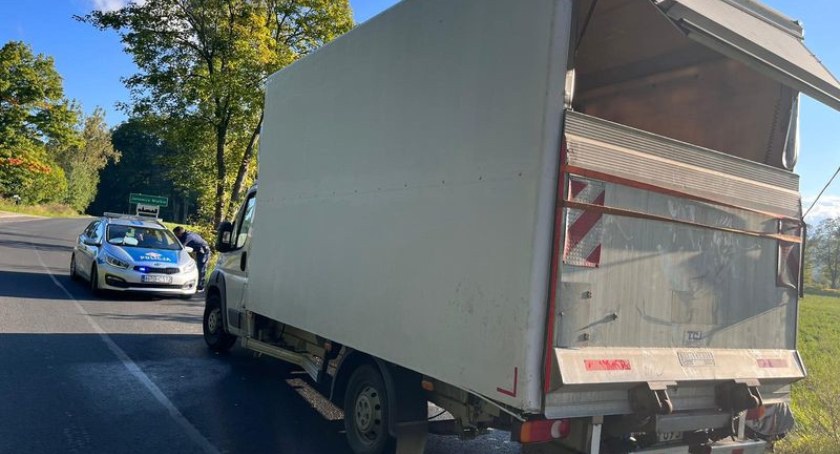 Ukradli, zniszczyli i grozili. Są już w rękach jeleniogórskich policjantów