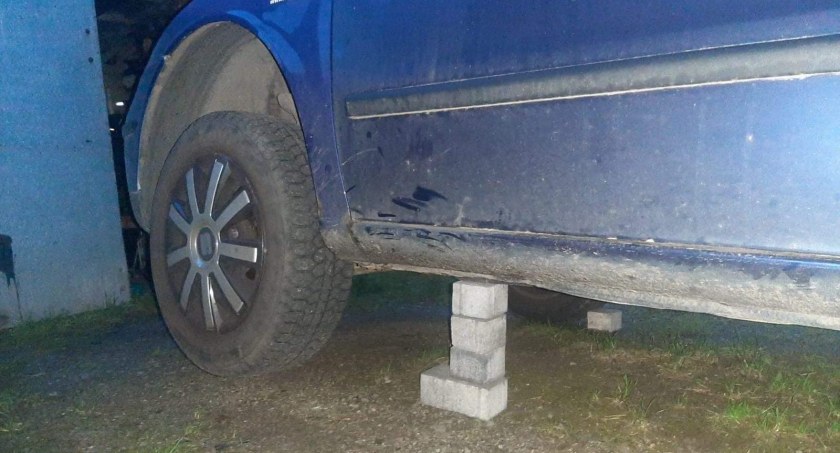 Kradną katalizatory na Zabobrzu. Ostrzegamy mieszkańców