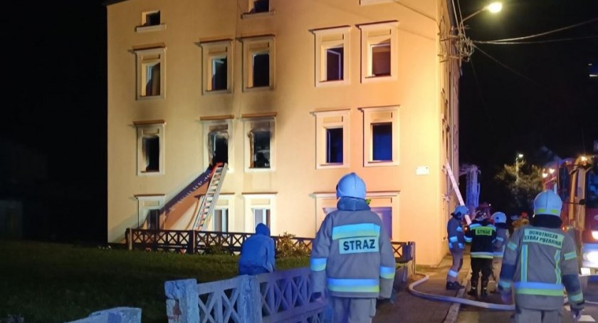 Potężny pożar. 10 osób w szpitalu, w tym 6 dzieci