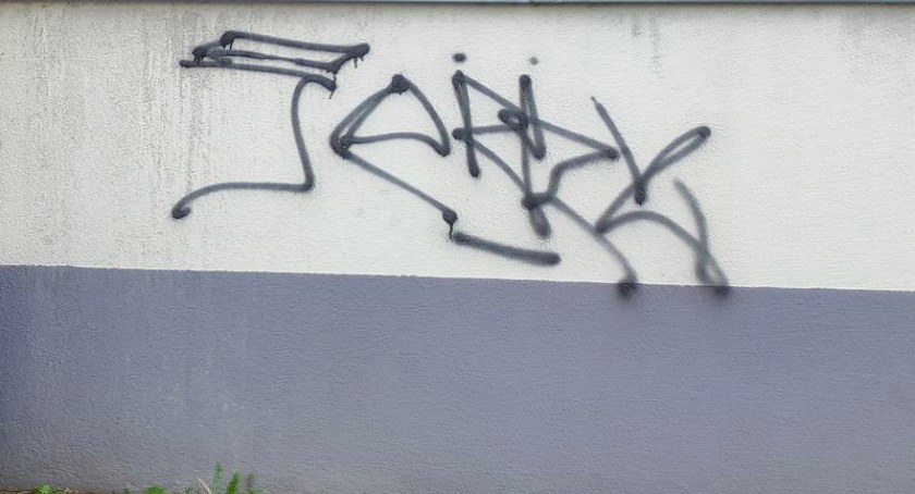 15-latkowie odpowiedzą za malowanie graffiti