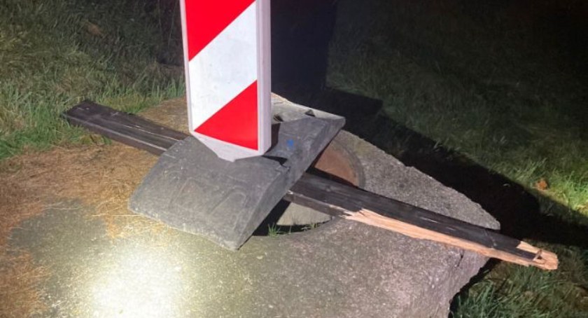 Niezabezpieczona studzienka na ulicy Sobieskiego. Ogromne zagrożenie dla pieszych