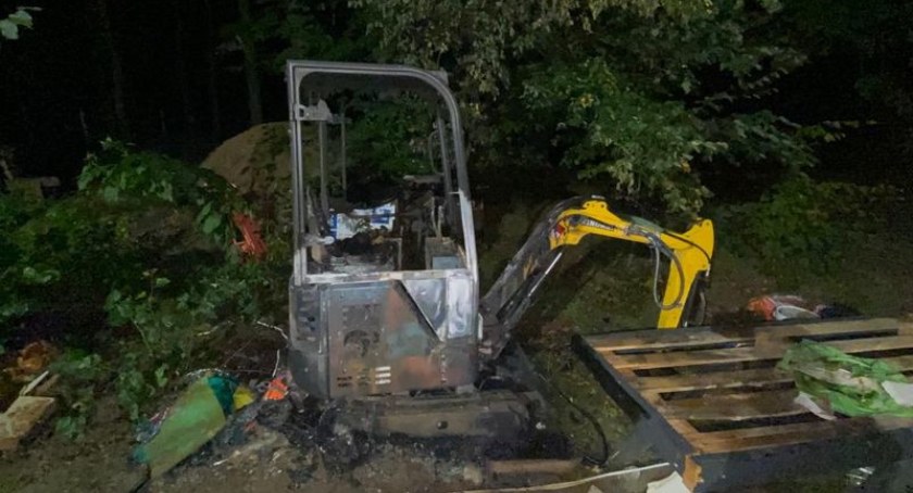 Spalił pracodawcy minikoparkę – został zatrzymany