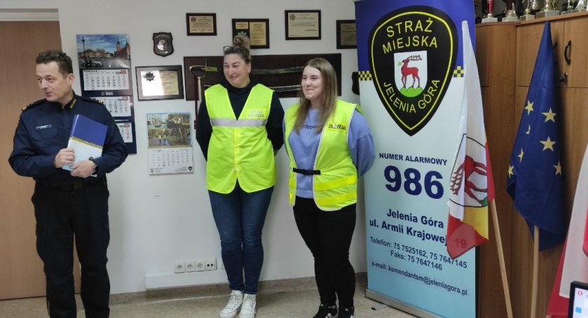 Nowe funkcjonariuszki w jeleniogórskiej Straży Miejskiej