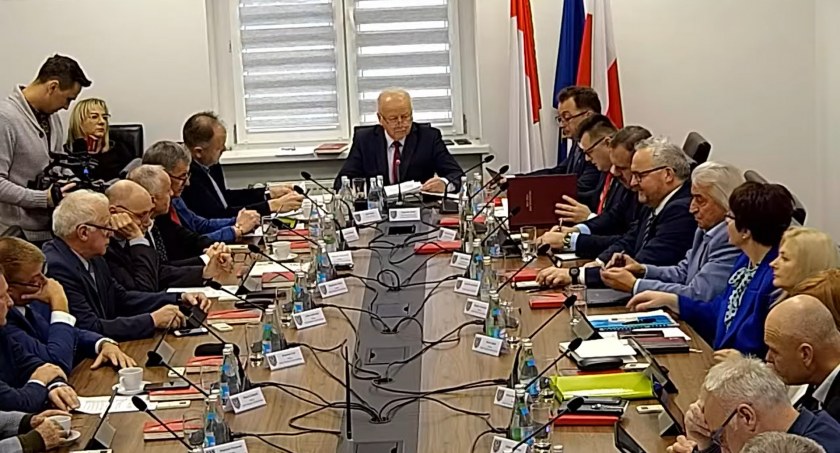 Przewrót w Radzie Powiatu Karkonoskiego