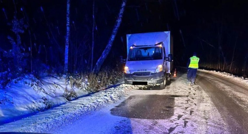 Kurier rozwoził paczki pod wpływem alkoholu. Miał 3 promile