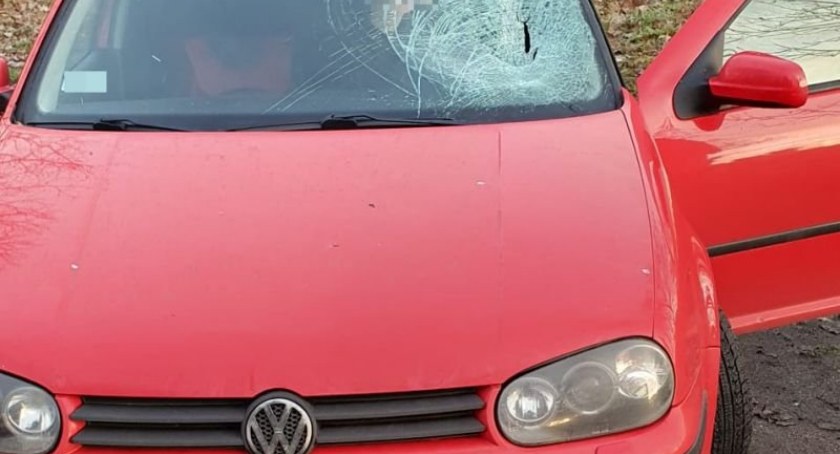 Mandat za jazdę z rozbita szybą