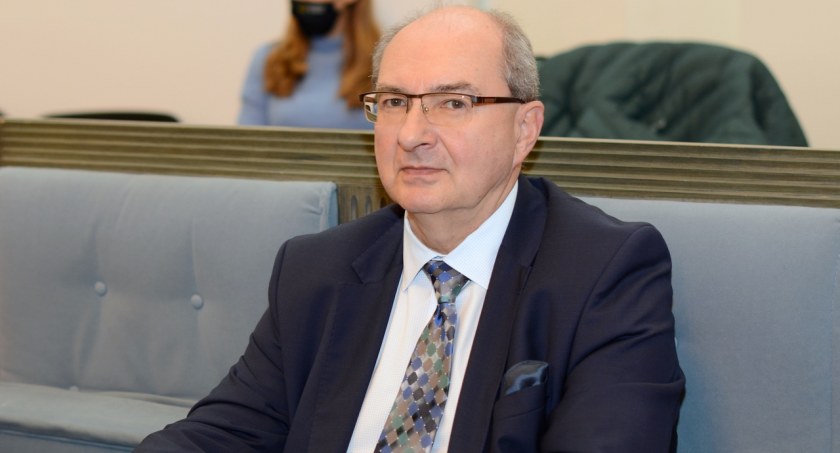 Rozmowa z Markiem Obrębalskim