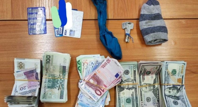 Uczciwa jeleniogórzanka zwróciła znalezione kilkadziesiąt tysięcy złotych