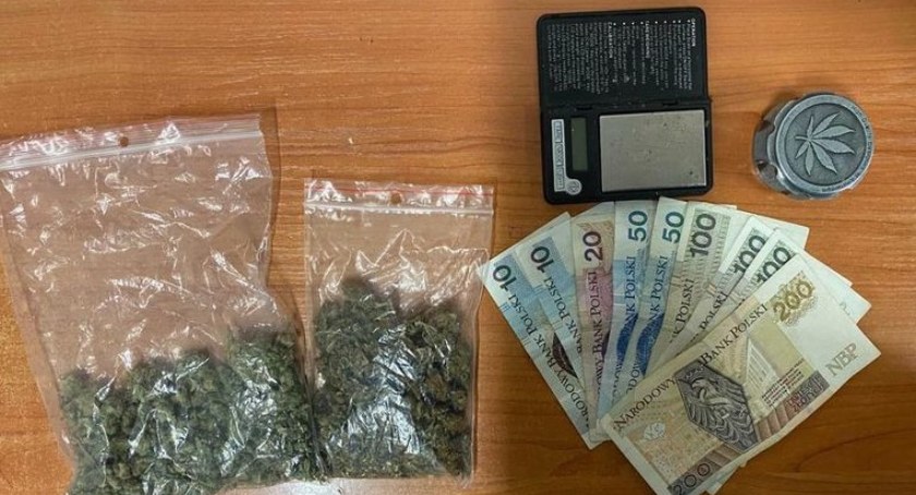 Posiadał i handlował marihuaną. Grozi mu 10 lat więzienia. Jest już w areszcie