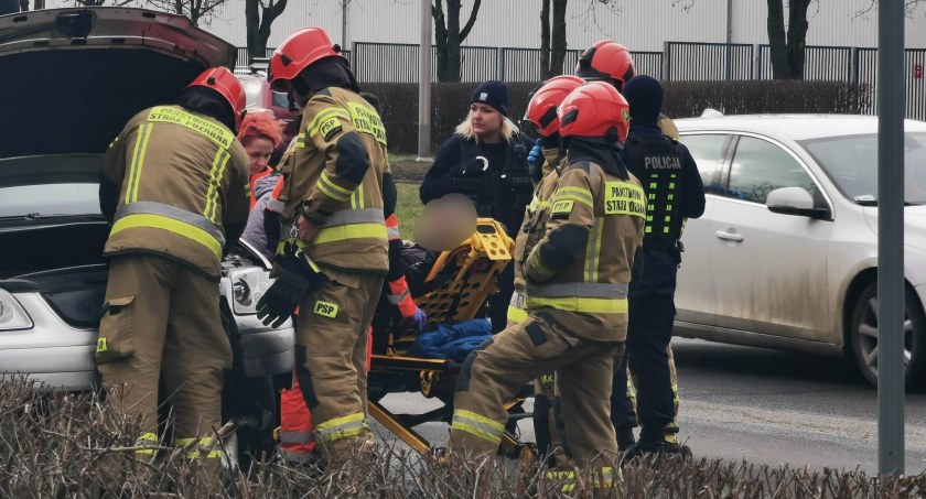 Taksówką w latarnię. Utrudnienia na alei Jana Pawła II