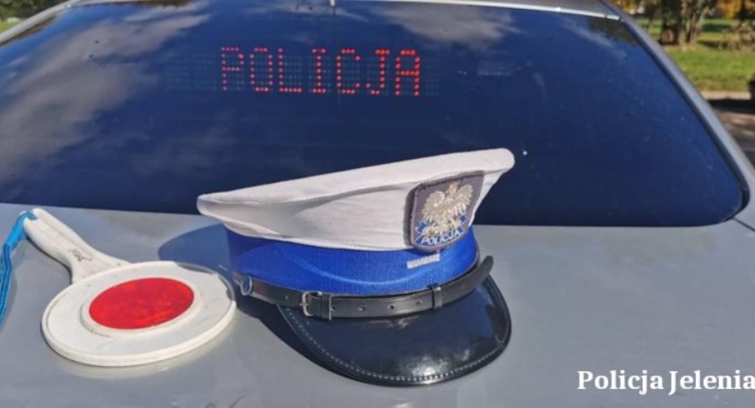 Zatrzymani za kierowanie wbrew zakazom i pod wpływem alkoholu