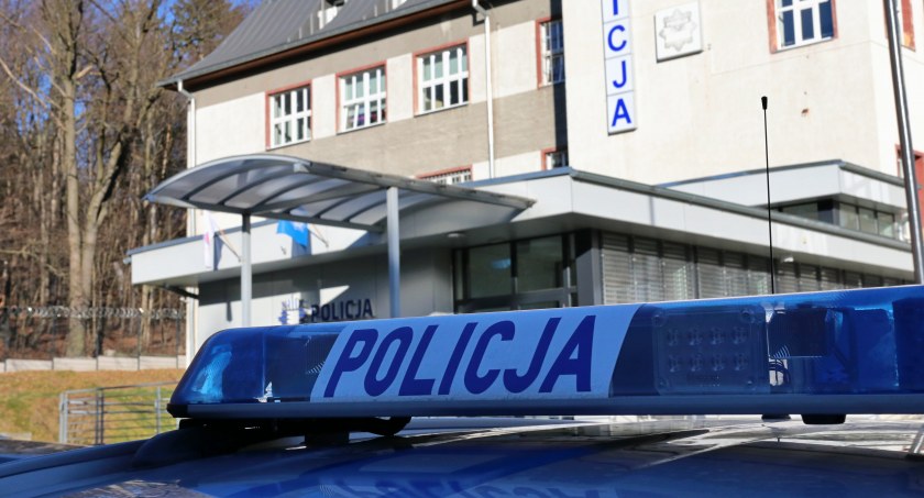 74-latek pod wpływem alkoholu nie zatrzymał się do kontroli