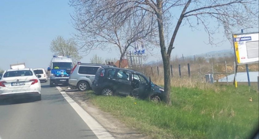 Utrudnienia na DK 3. Zdarzenie drogowe w Piechowicach
