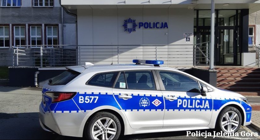 Głodny i pozostawiony bez opieki 5-latek próbował wynieść jedzenie ze sklepu