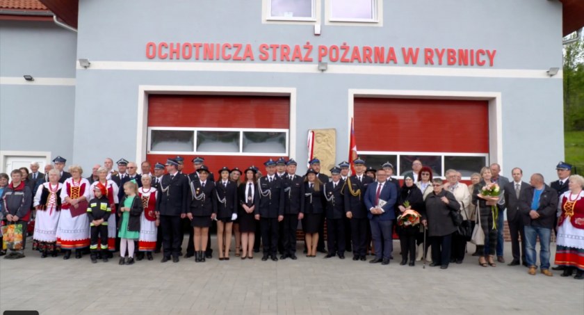 Otwarto nową remizę strażacką w Rybnicy