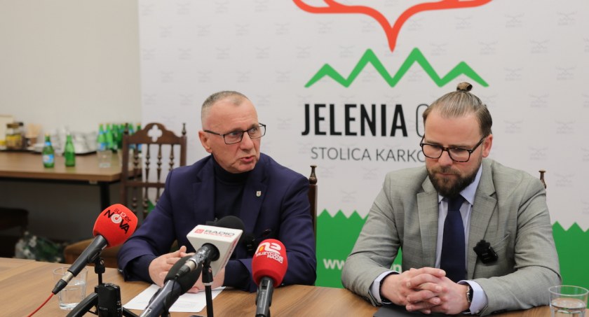 Miasto nie radzi sobie z medialną krytyką. Czy doczekamy się cenzury w Jeleniej Górze?