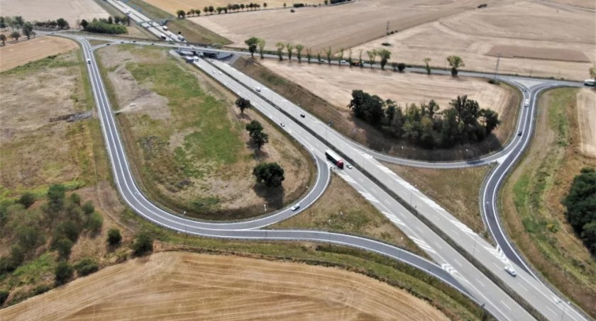 Uwaga kierowcy! Zmiana organizacji ruchu w obrębie węzła Złotoryja na A4.