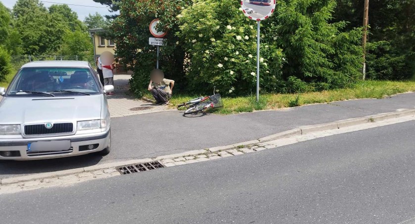 Potrącenie rowerzystki w Piechowicach