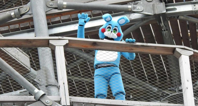 Toy Bonnie odwiedził wieżę Sky Walk w Świeradowie - Zdroju