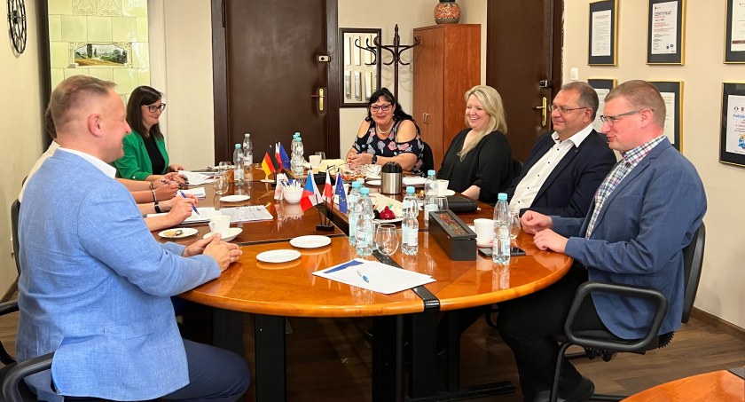 Polsko-czeska współpraca i nowy projekt zainicjowany przez KARR i OHK