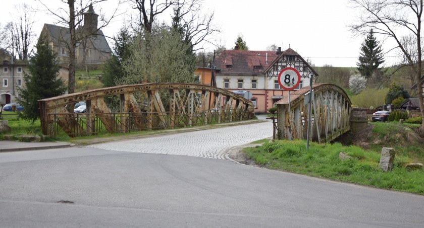 Czas na remont mostu w Barcinku