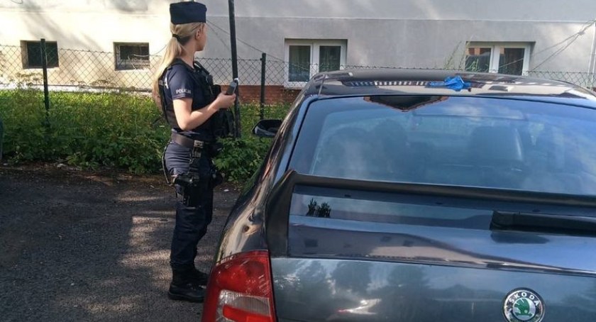 31-latek pobił i okradł swoją teściową. Usłyszał 10 zarzutów
