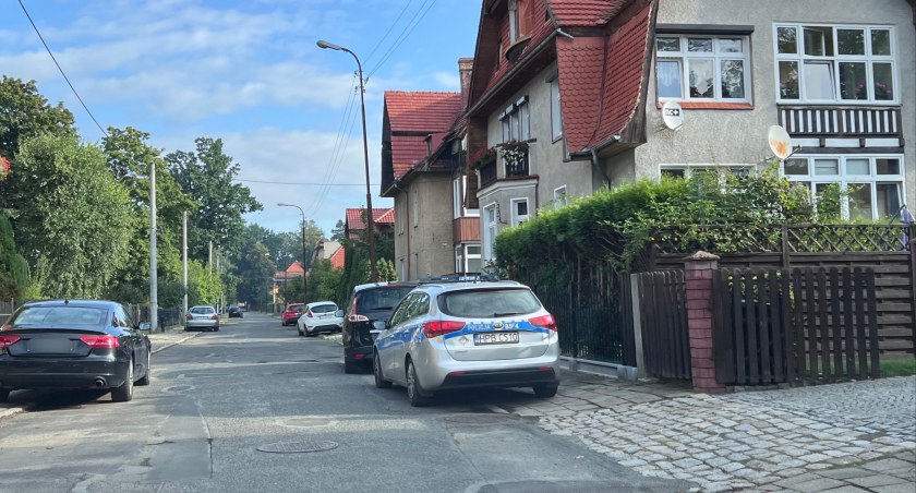 Wykorzystał okazję i ukradł samochód. Chwilę później trafił w ręce policji