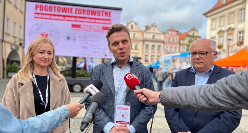 Pogotowie Zdrowotne na Placu Ratuszowym