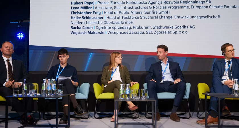 Rozmawiali o transformacji energetycznej i polskiej energetyce. Partnerem wydarzenia KARR S.A.