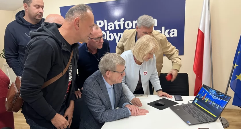 Wieczór wyborczy w Jeleniej Górze. Euforia w sztabie Koalicji Obywatelskiej