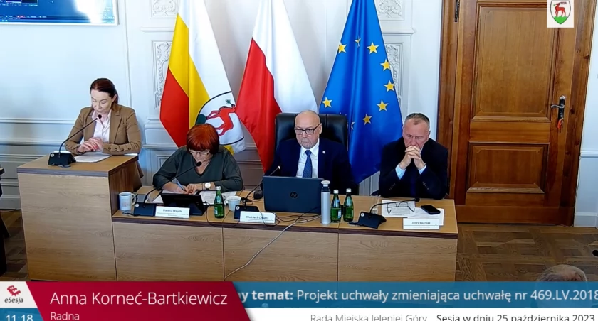Nie zwiększą ustawowej odległości pomiędzy lokalami sprzedającymi alkohol i kościołami